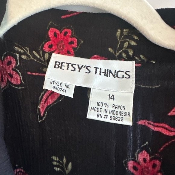 Elegant Floral A-Line Skirt - Picture 3 of 9